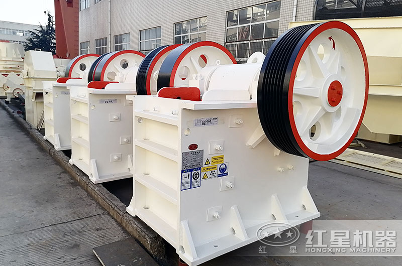 小型碎石機(jī)器有哪些？多少錢一臺(tái)？